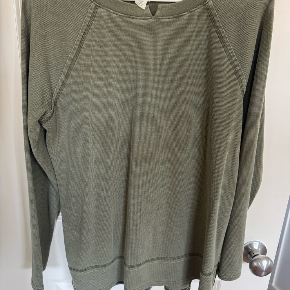Caslon Women's Olive Long Sleeve Tee